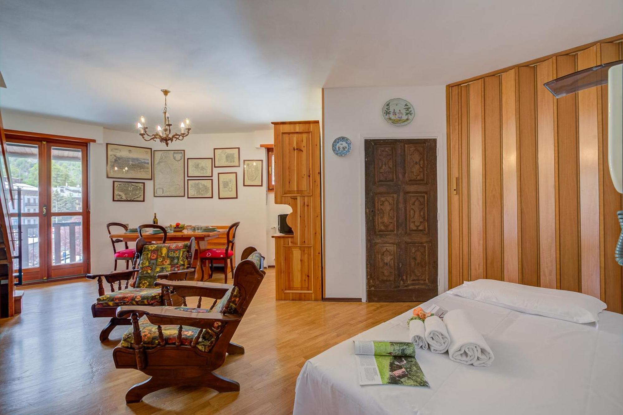 Il Rododendro City Center - Happy Rentals Bardonecchia Ngoại thất bức ảnh