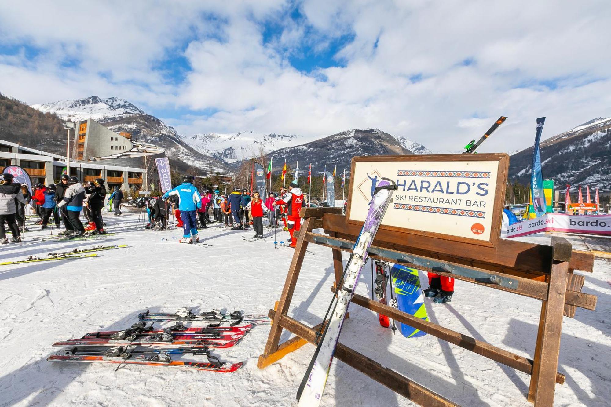 Il Rododendro City Center - Happy Rentals Bardonecchia Ngoại thất bức ảnh